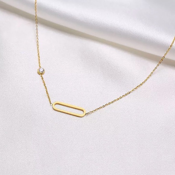 ⚜️[𝟯/$𝟯𝟴]⚜️NEW CZ Gold Stainless Steel Necklace - Picture 2 of 7